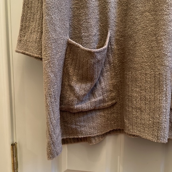 Barefoot Dreams CozyChic Lite Half Zip Rolled Edge Tunic Khaki Sz1X - Picture 6 of 10